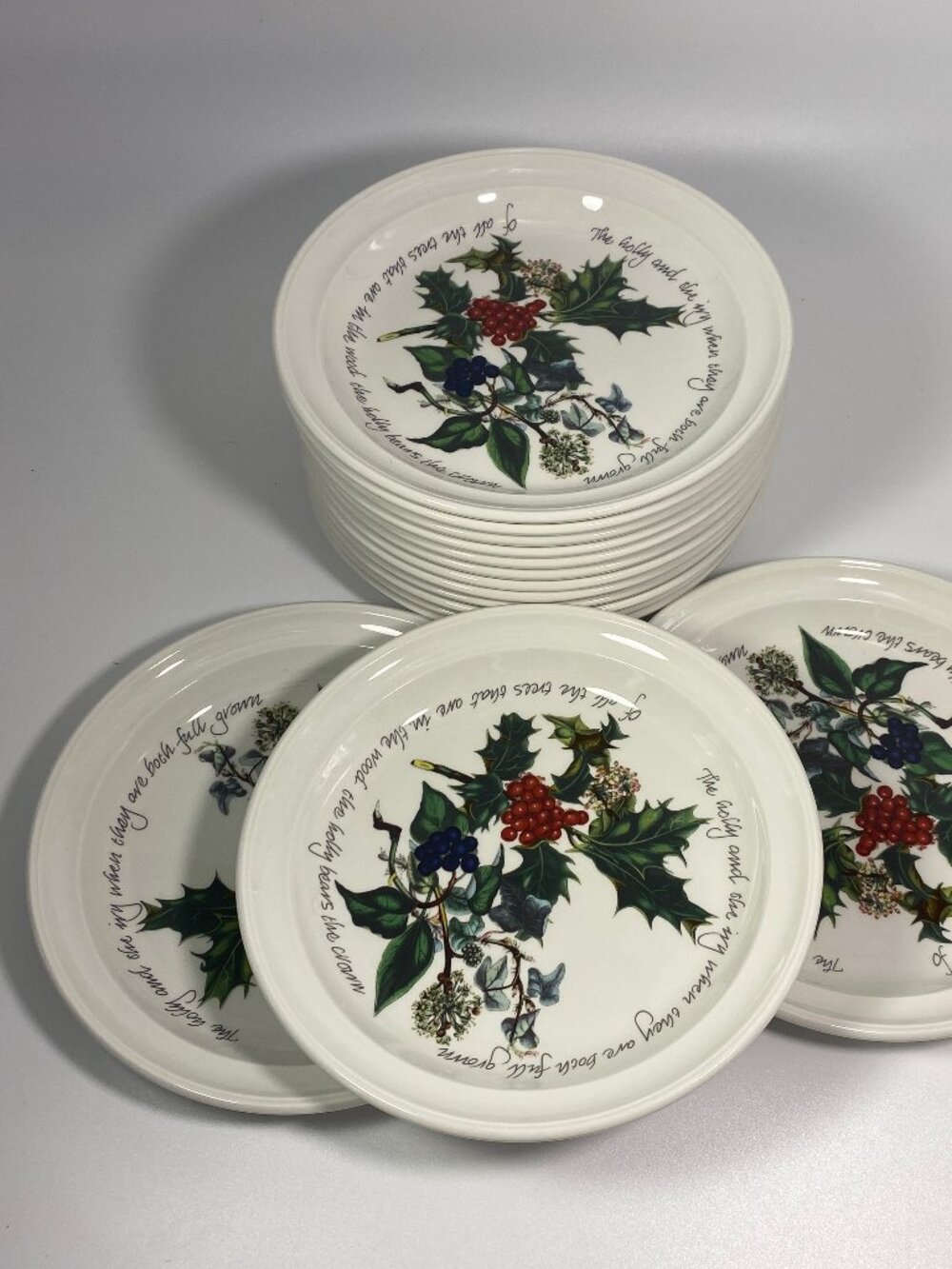 Portmeirion The Holly and The Ivy 7.25 inches Salad Plate 526423